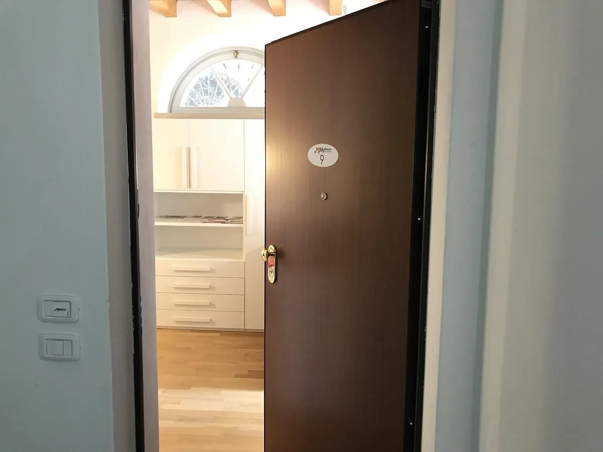 Myroom Citta Alta 1 Bergamo Bed & Breakfast